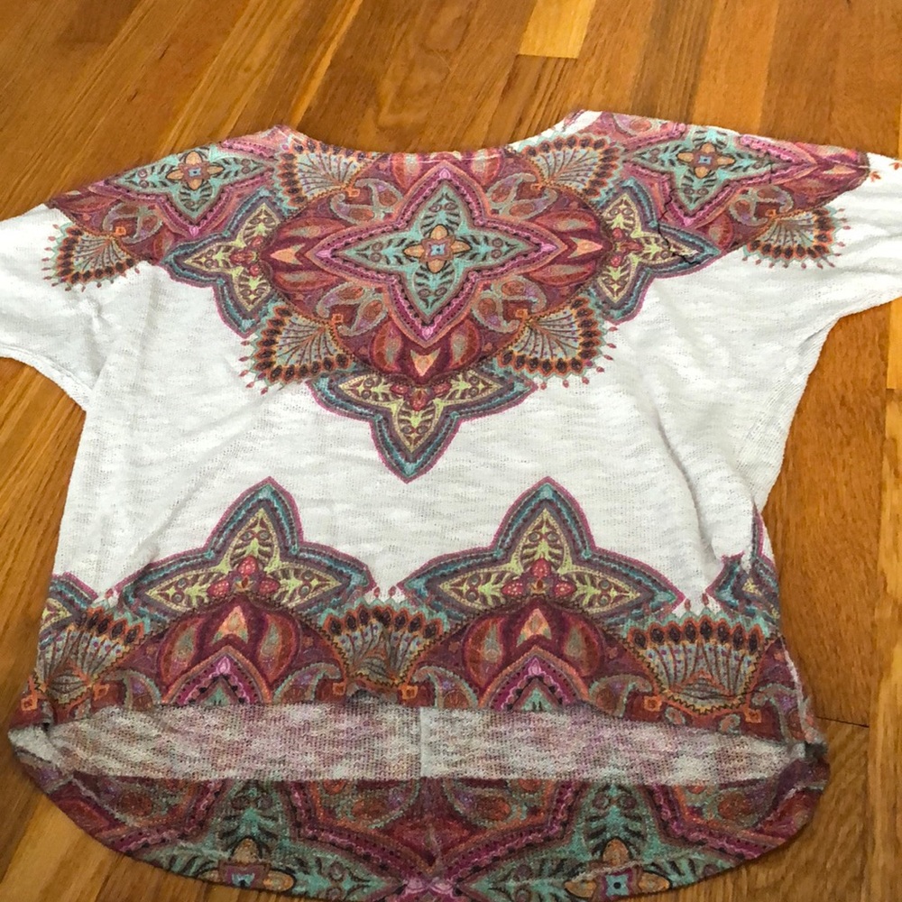 Women’s shirt